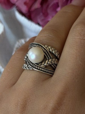 925 Sterling Silver Pearl Ring Size 6
