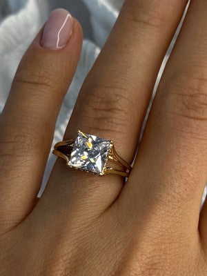 925 Sterling Silver Gold Plated Bge CZ Ring Size 7