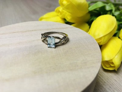 925 Sterling Silver Blue Spinel Ring Size 6.5