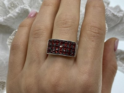 925 Sterling Silver Garnet Ring Size 8.5