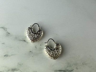 Vintage 925 Sterling Silver "Hearts" Earrings