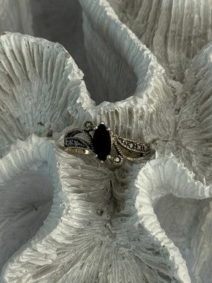 925 Sterling Silver Black Sapphire & Marcasites Ring Size 6