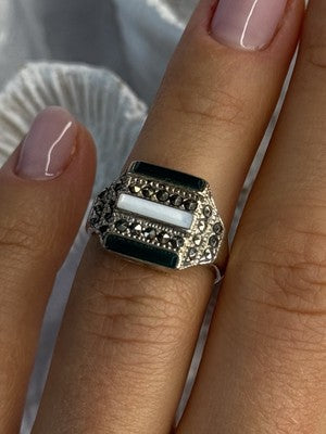 925 Sterling Silver Jade Abalone Marcasite Ring Size 6