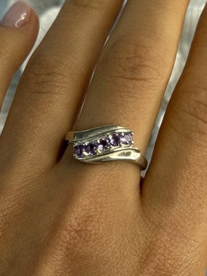 Elegant 925 Sterling Silver Amethyst Ring Size 9.5