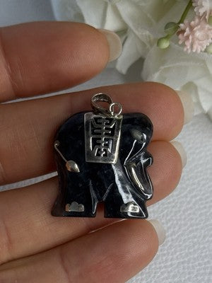 925 Sterling Silver Jade Elephant Pendant Length 1.20 Inch