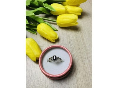 925 Sterling Silver Black Spinel Ring Size 7