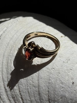 Elegant 10K Yellow Gold Garnet & Diamond Ring Size 6