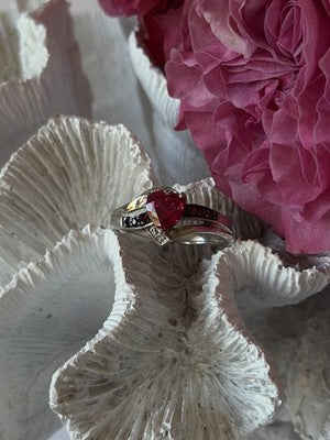 925 Sterling Silver Pink Sapphire Heart Ring Size 10