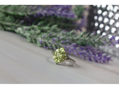 925 Sterling Silver Peridot Ring Size 8