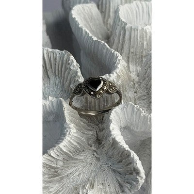 925 Sterling Silver Onyx & Marcasite Heart Ring Size 8