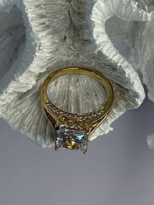 925 Sterling Silver Gold Plated Bge CZ Ring Size 7
