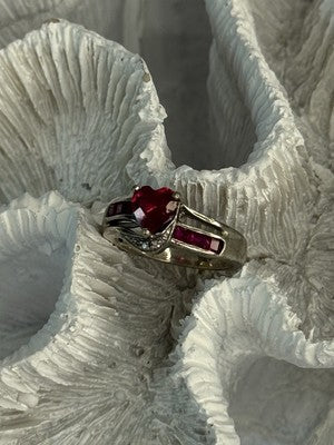 925 Sterling Silver Spinel Heart Ring Size 5