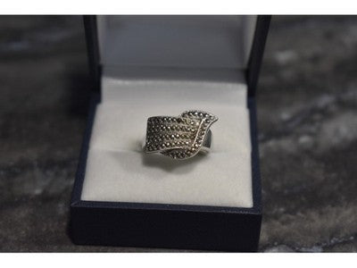 925 Sterling Silver Marcasites Ring Size 5.5