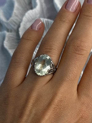 925 Sterling Silver Pale Green Amethyst Ring Size 7