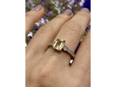 925 Sterling Silver Yellow Tourmaline & CZ Ring Size 8.5