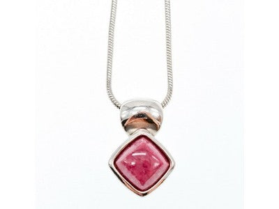 925 Sterling Silver Pink Agate Chain With Pendant Italy