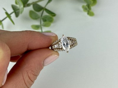 925 Sterling Silver Gold Plated CZ Ring Size 6.5