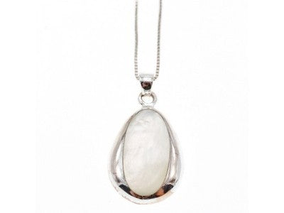 925 Sterling Silver Mother of Pearl Chain With Pendant Italy