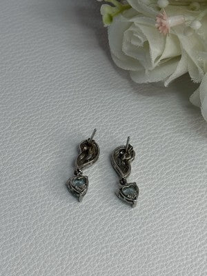 925 Sterling Silver Blue Topaz Heart Earrings Length 0.85 Inch