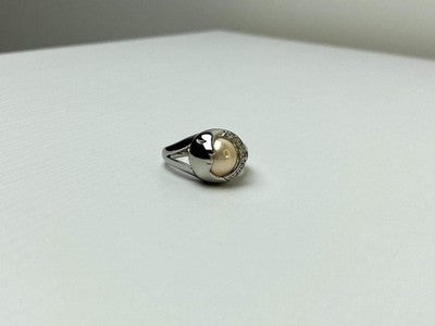 Ring With Pearl and CZ "Moon" Size 7.5