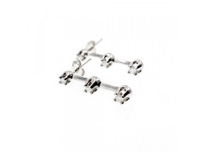 10K White Gold Diamonds Earrings