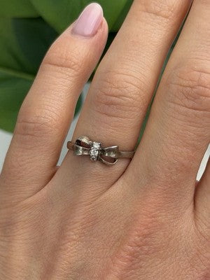 925 Sterling Silver Bow Cz Ring Size 8
