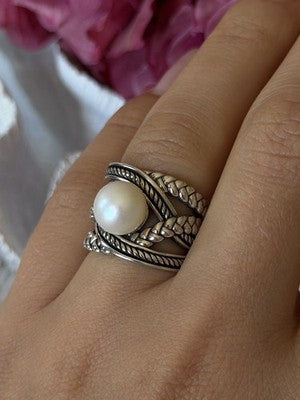 925 Sterling Silver Pearl Ring Size 6