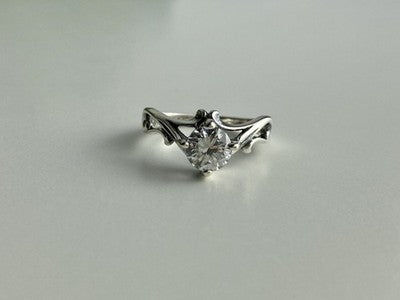 925 Sterling Silver CZ Ring Size 5.5
