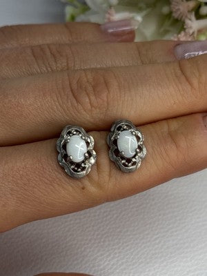 Vintage 925 Sterling Silver Opal Earrings Length 0.56 Inch