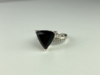 925 Sterling Silver Black Nephrite ( Jade ) & Quartz Ring Size 8