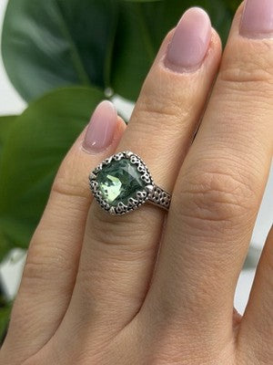 925 Sterling Silver Cushion-Cut Green Peridot Ring Size 5.5