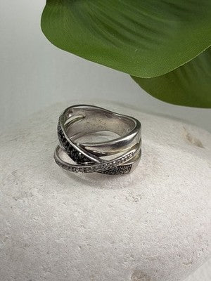 925 Sterling Silver Black & White Spinel Ring Size 6