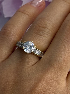 925 Sterling Silver Gold Plated CZ Ring Size 7