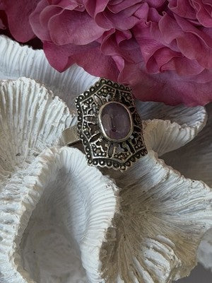 Vintage 925 Sterling Silver Amethyst & Marcasite Ring Size 8