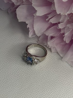 925 Sterling Silver CZ Ring Size 9