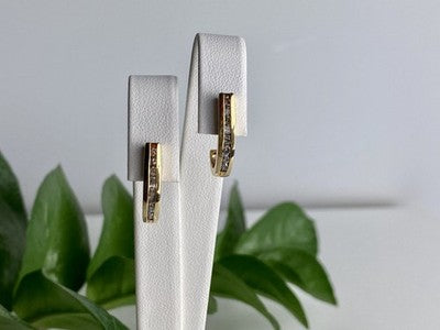 10K Yellow Gold White Sapphires Classic Stud Earrings