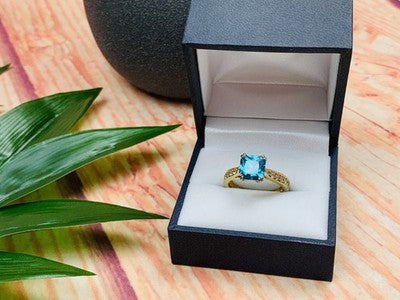 925 Sterling Silver Gold Plated Blue Topaz Ring Size 8