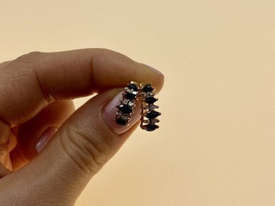 10K Yellow Gold Sapphires Earrings