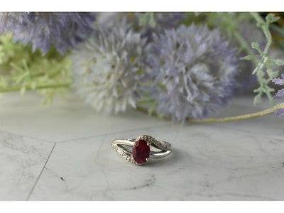 925 Sterling Silver Pink Topaz & Diamonds Ring Size 6
