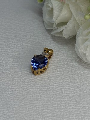 925 Sterling Silver Gold Plated Blue Spinel Pendant Length 0.75 Inch