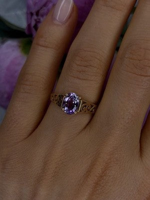 10K Yellow Gold Amethyst Filigree Design Ring Size 7.5