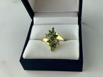 10K Yellow Gold Peridot & Diamonds Ring Size 8
