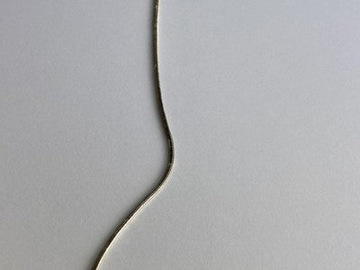 Vintage Chain with pendant White Agate 18.1 in