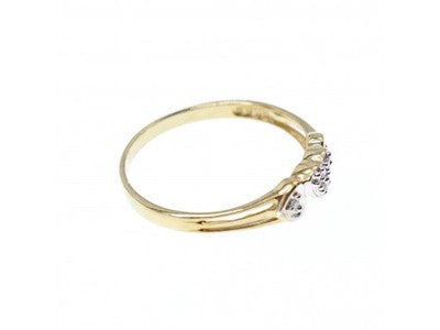 10K Yellow Gold Diamonds "Heart" Ring Size 7