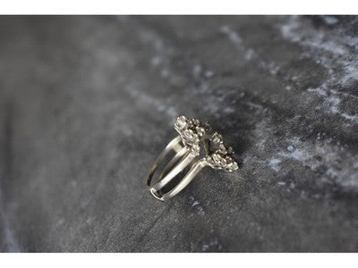 Designer's Ring with CZ Size 7.5