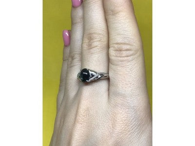 925 Sterling Silver Black Nephrite ( Jade ) Ring Size 9