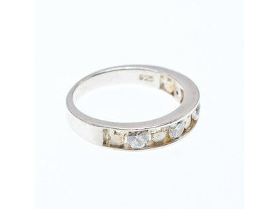 925 Sterling Silver White Topaz Ring Size 8 Disney