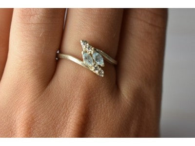 925 Sterling Silver Blue Spinel & CZ Ring Size 9