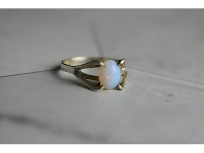 925 Sterling Silver Opal Ring Size 6.5