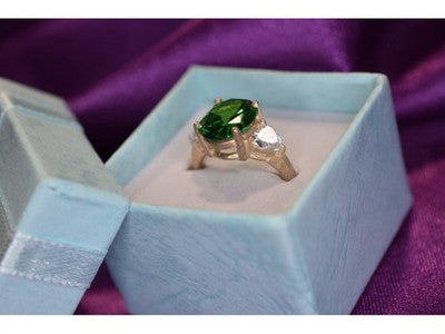 925 Sterling Silver Emerald & CZ Ring Size 6.5